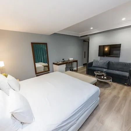 Brilant Hotel 4*