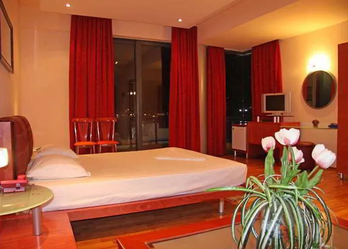 布兰特萨兰达酒店 酒店 Sarandë