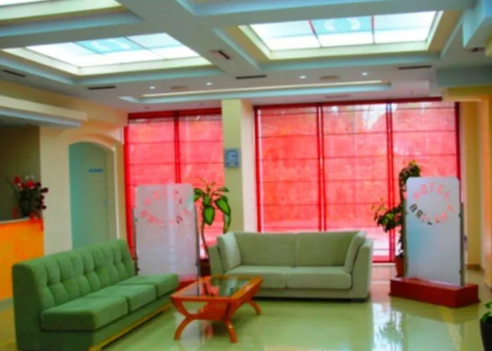 Brilant Саранда