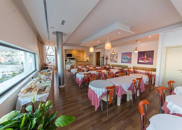 布兰特萨兰达酒店 4*